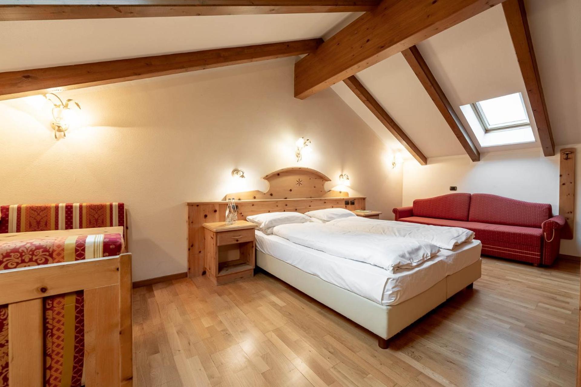Hotel Villetta Maria Cottage Canazei Eksteriør billede